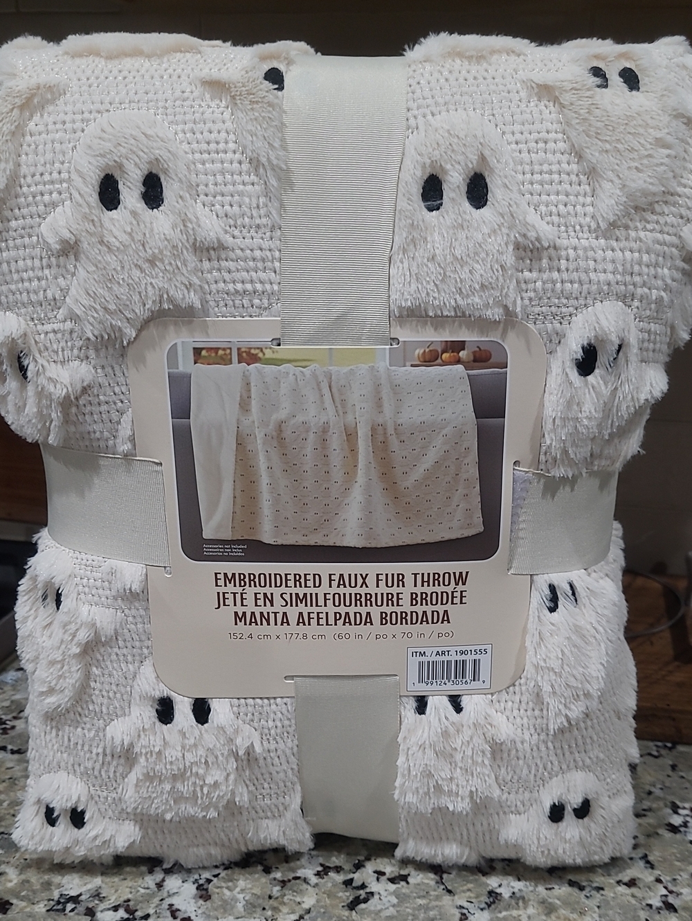 NEW  Viral Ghost Throw Blanket